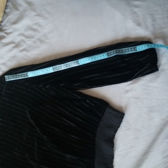 Blouse - Picture 4 of 4